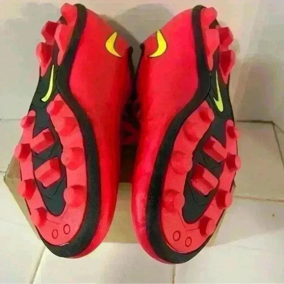 Nike Mercurial Soccer Cleats  851641 Youth sz 6y - Picture 5 of 5